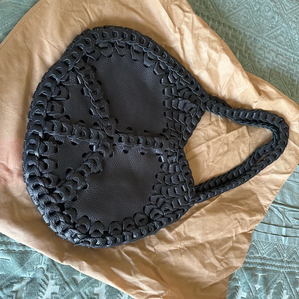 LUCKY BRAND PEACE HOBO PURSE - RARE AND LIKE NEW!